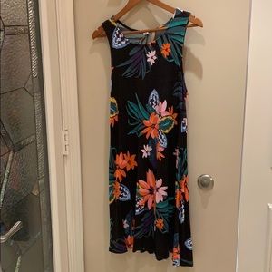Floral sleeveless dress